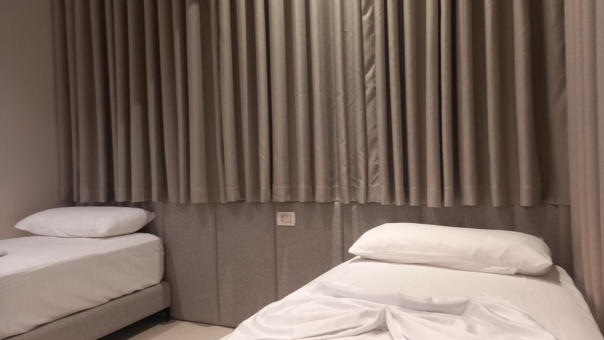 Hotel Aglon Влёра Экстерьер фото